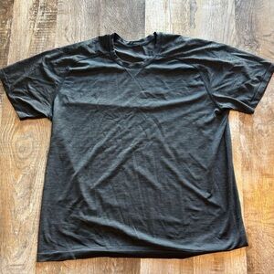 Lululemon Mental Vent Top & Tank Bundle in Black